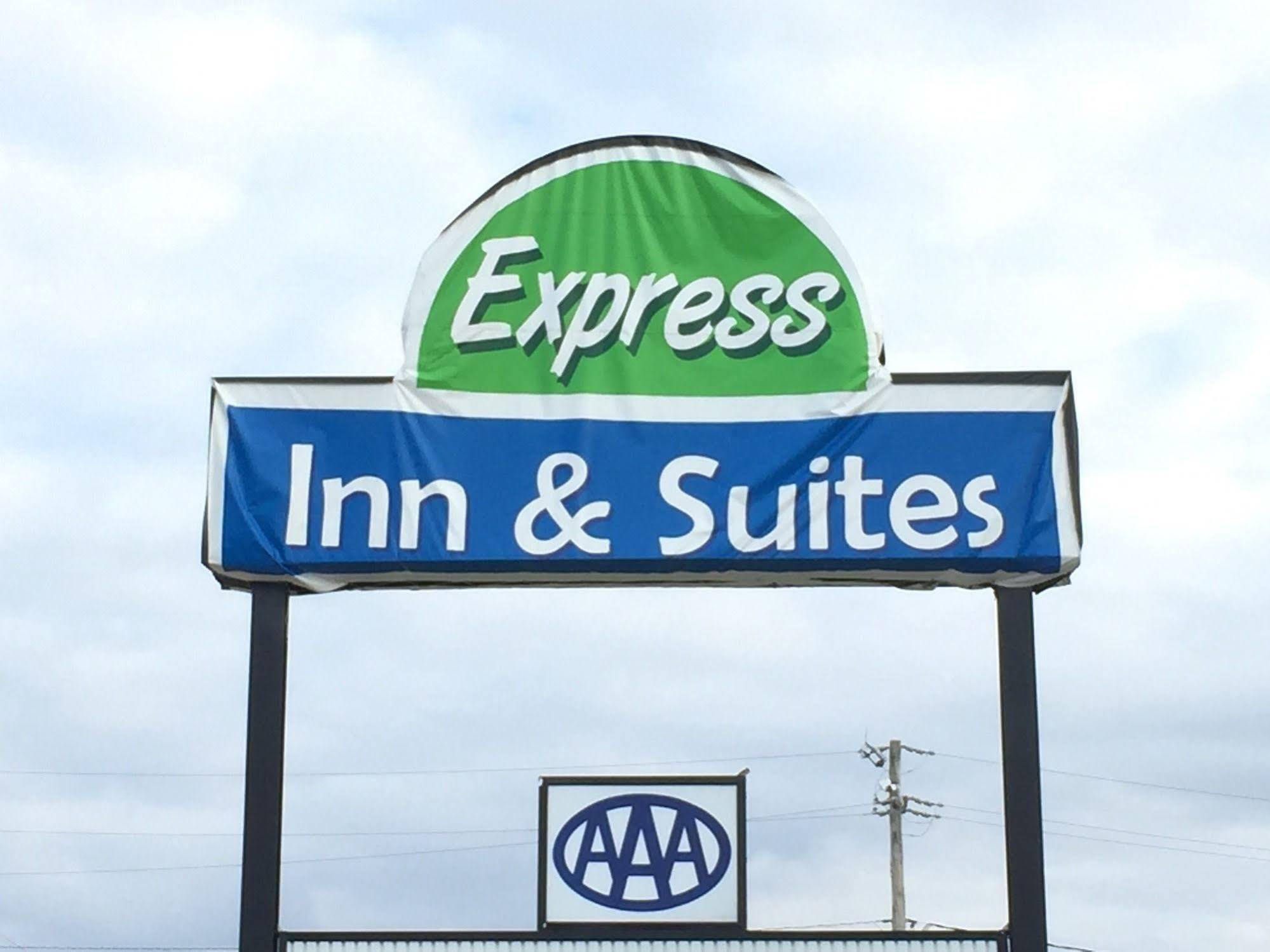 Hotel Super 8 By Wyndham Shenandoah Extérieur photo